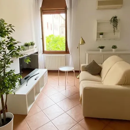 Trilocale Il Glicine Lejlighed